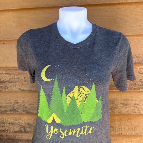 Yosemite Graphic Tee Shirt Soft Cotton Blend Heather Gray Camping Scene Women’s - Picture 4 of 11